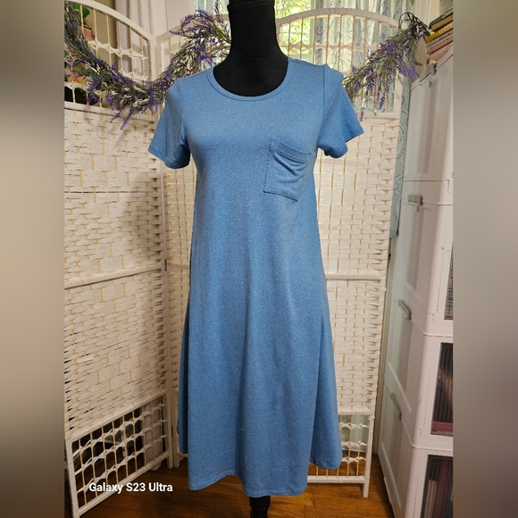 🧨 Lularoe Heathered Blue Carly Hi-lo T-shirt Dress - Picture 2 of 6